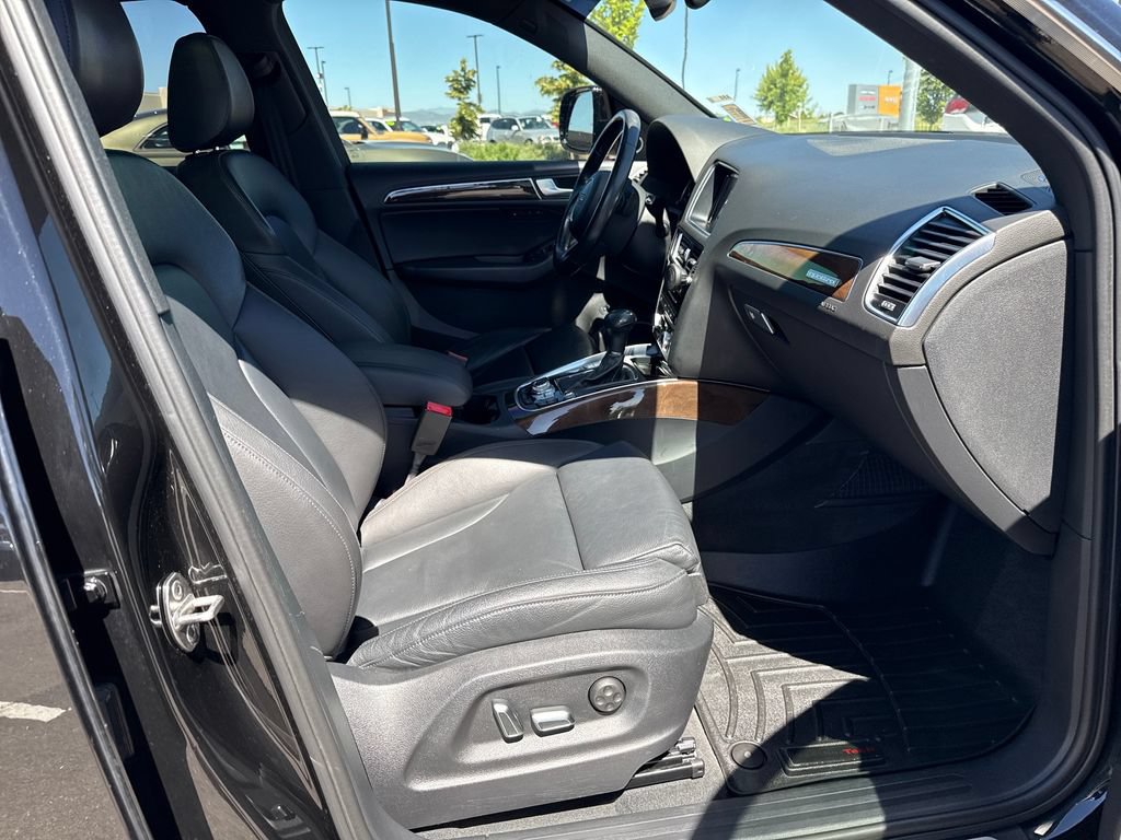 Used 2015 Audi Q5 3.0T Premium Plus w/ Technology Package AWD/4WD image 28