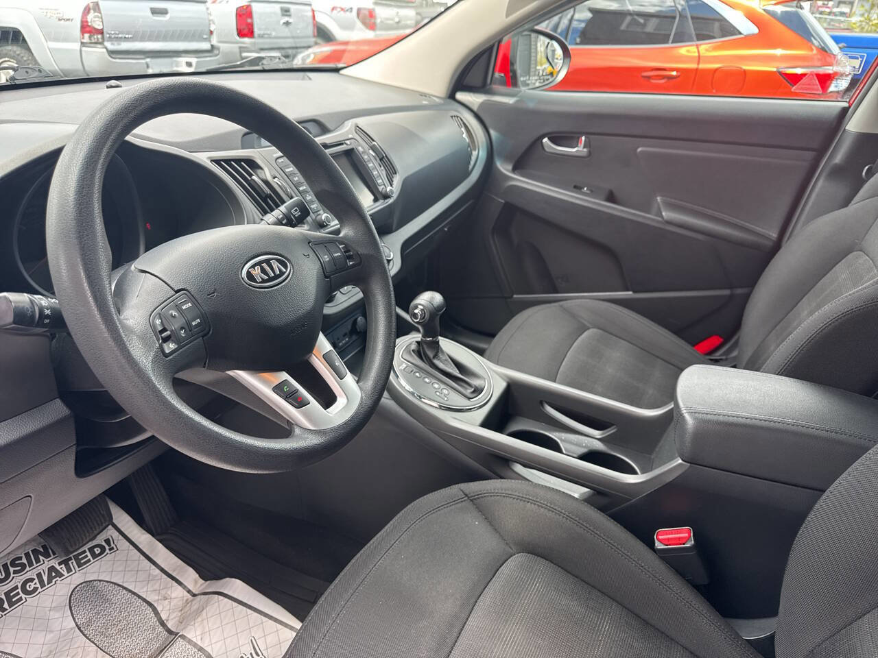 Used 2011 Kia Sportage LX w/ Convenience Pkg image 15