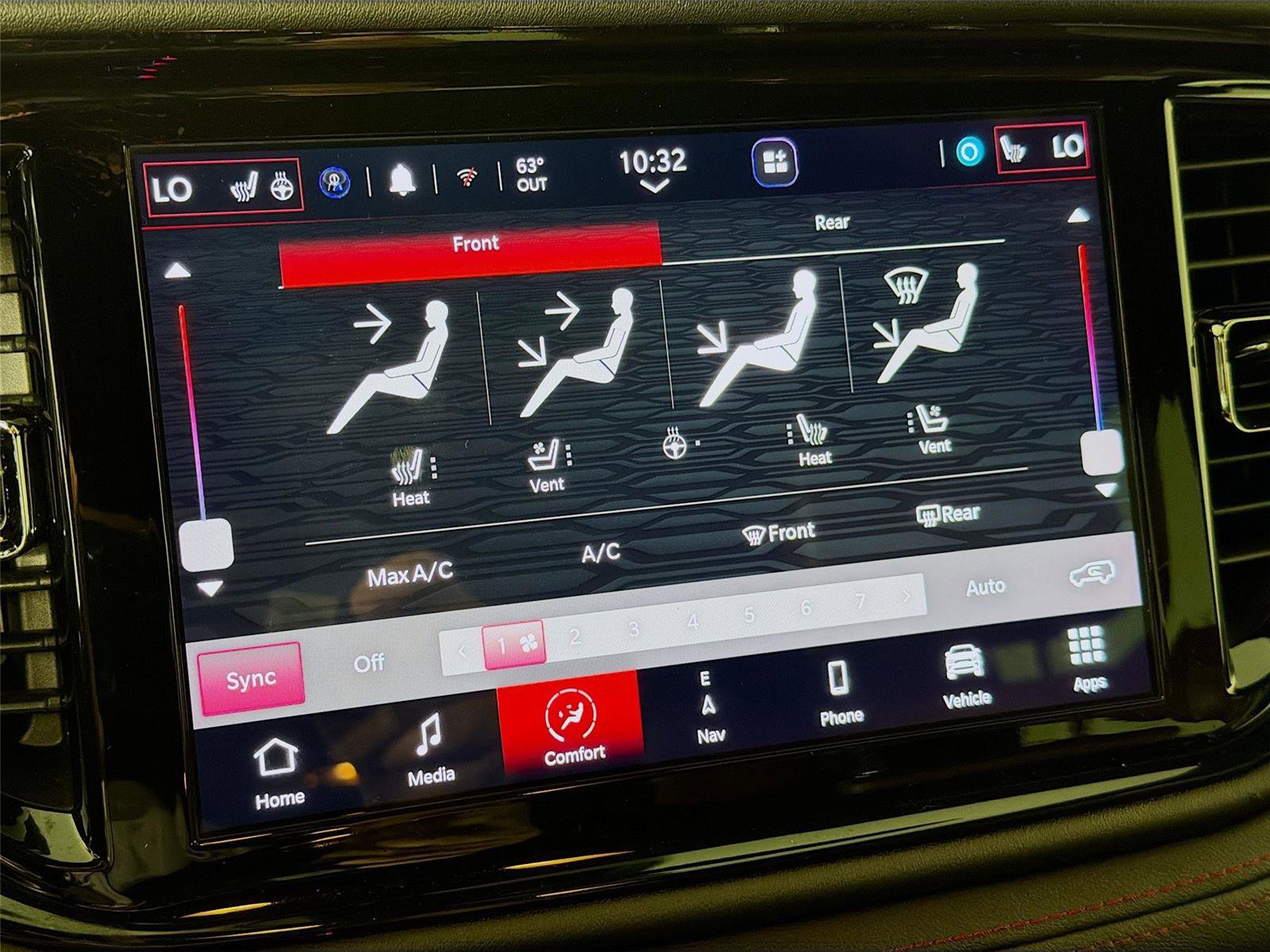 Used 2024 Dodge Durango GT image 18