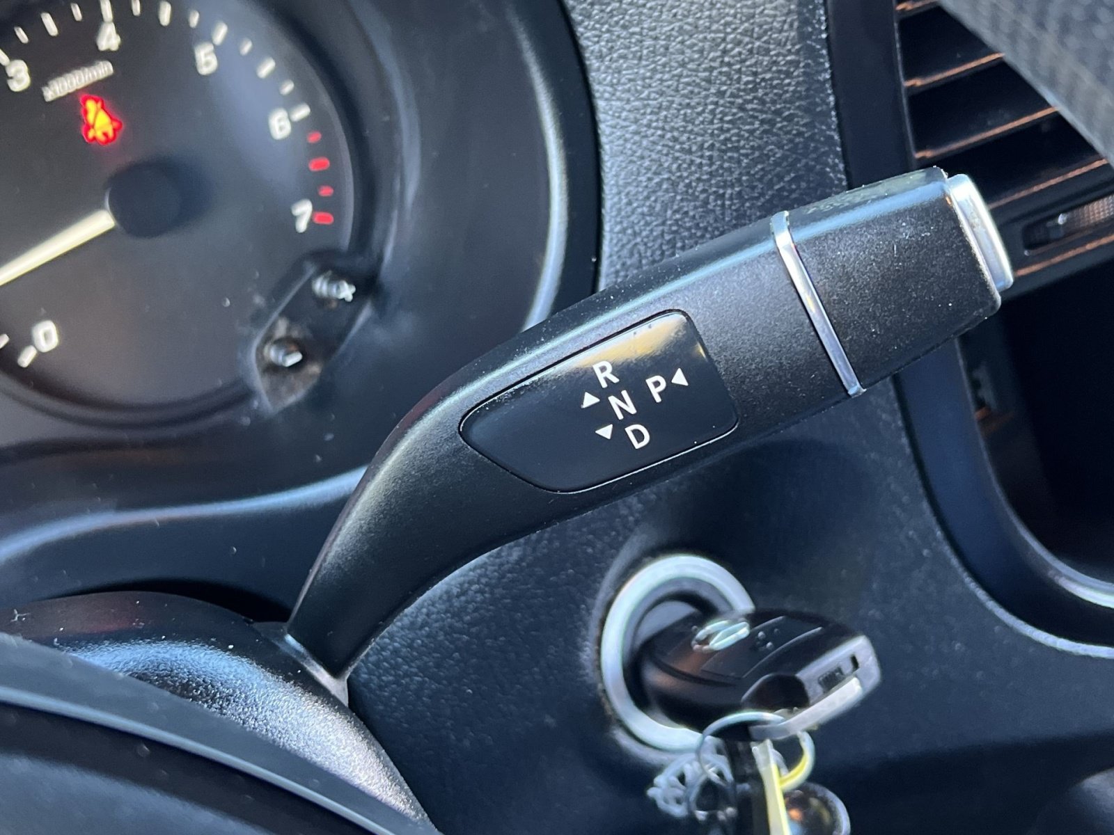 Used 2020 Mercedes-Benz Metris image 27