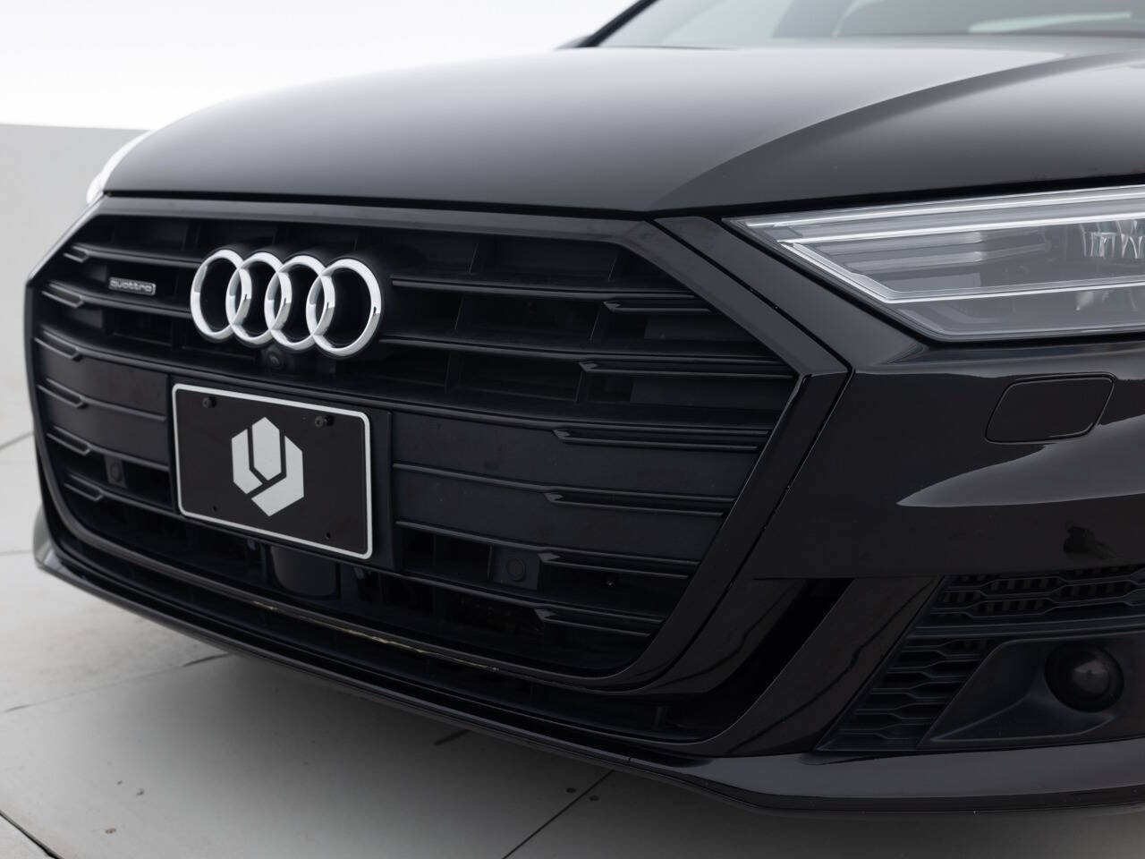 Used 2020 Audi A8 L 4.0T w/ Executive Package AWD/4WD image 16