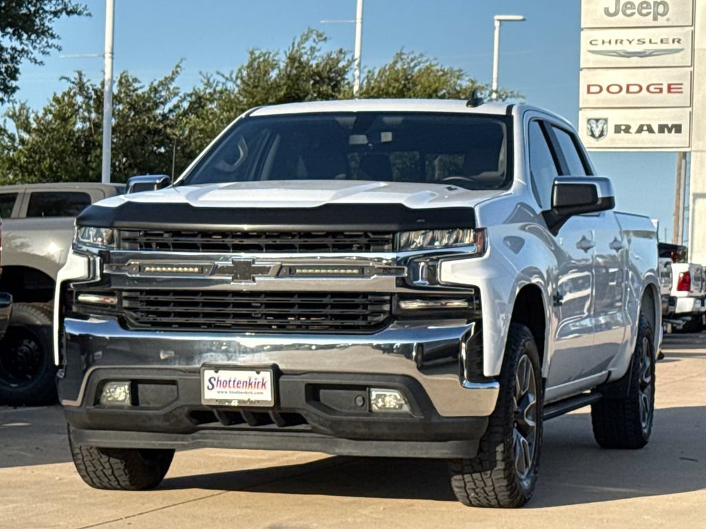 Used 2021 Chevrolet Silverado 1500 LT w/ All Star Edition Plus RWD image 3