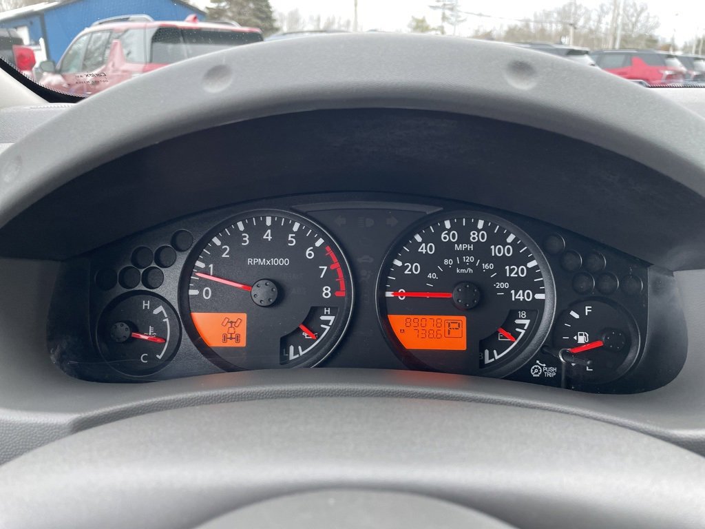 Used 2019 Nissan Frontier SV image 15