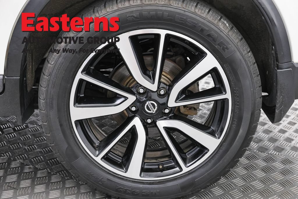Used 2020 Nissan Rogue SL w/ Premium Package AWD/4WD image 33