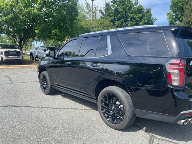 Used 2023 Chevrolet Tahoe High Country AWD/4WD image 2