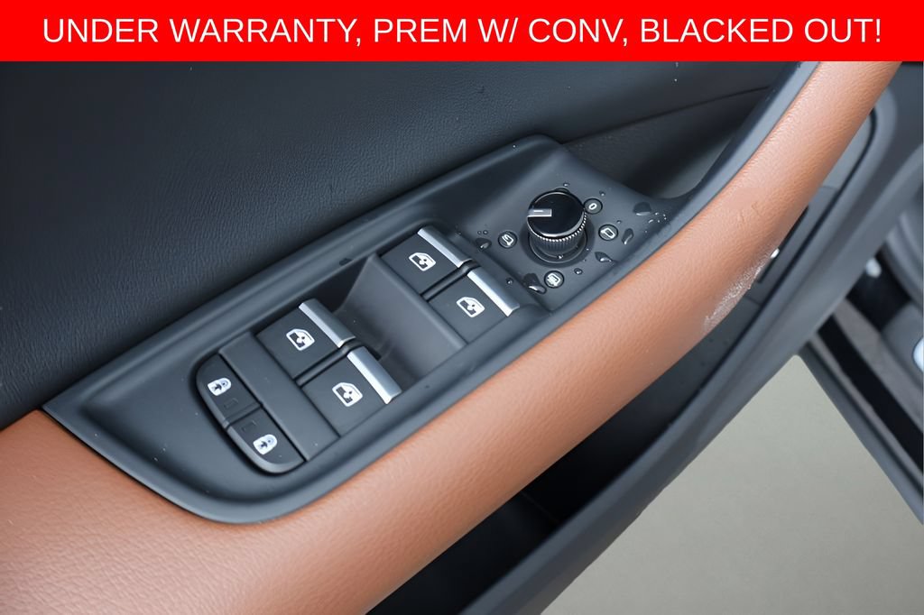 Used 2023 Audi Q8 Premium w/ Convenience Package AWD/4WD image 12