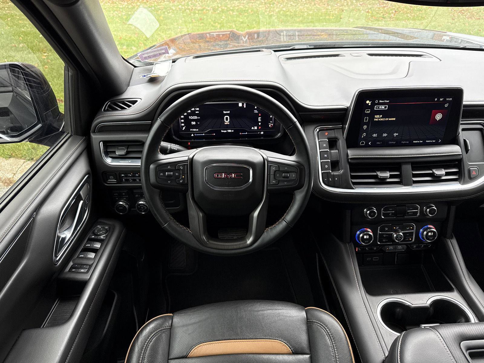 Used 2023 GMC Yukon XL AT4 w/ Technology Package image 14