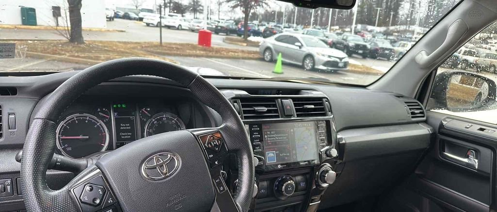 Used 2023 Toyota 4Runner TRD Off-Road Premium w/ Off Road Premium Plus Package image 6