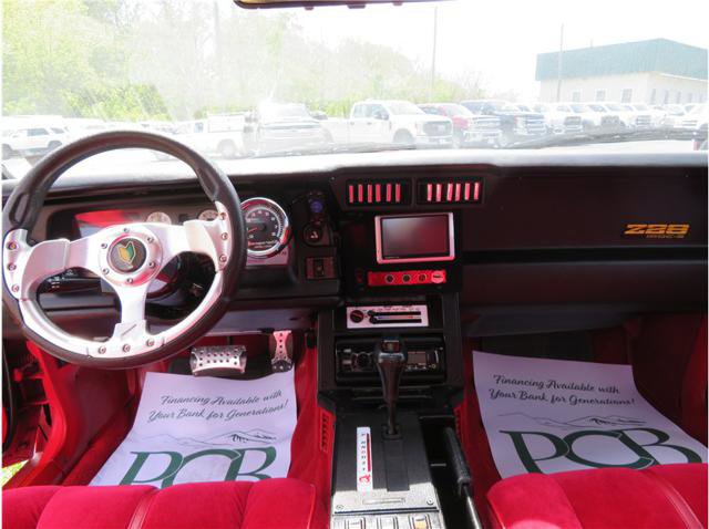 Used 1990 Chevrolet Camaro IROC-Z RWD image 6