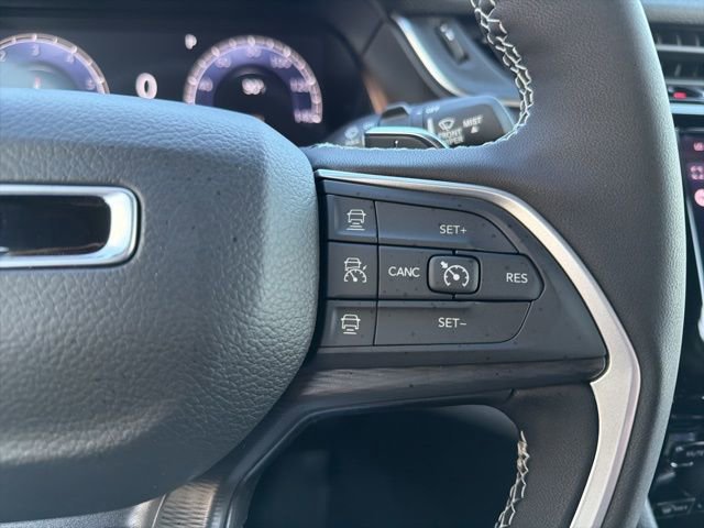 New 2025 Jeep Grand Cherokee Altitude image 14