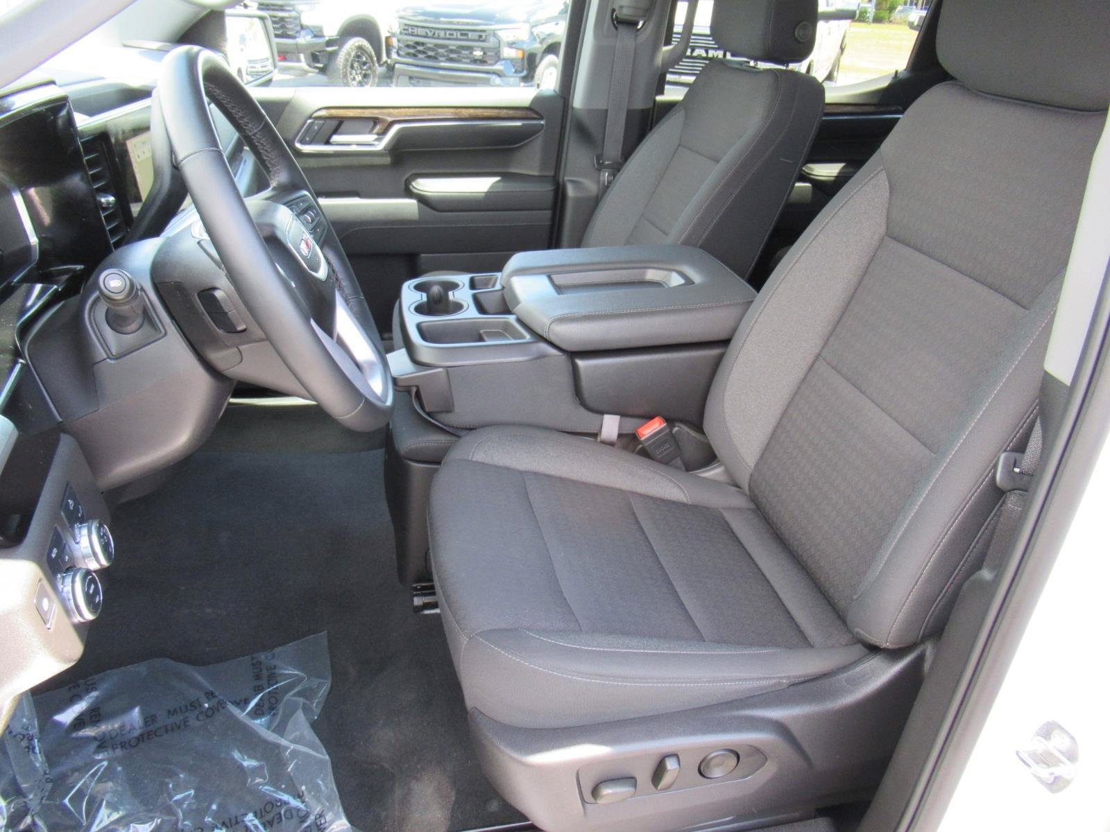 Certified 2024 GMC Sierra 1500 Elevation AWD/4WD image 16