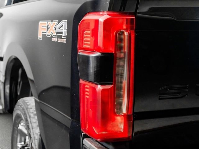 Used 2024 Ford F250 Lariat w/ Lariat Ultimate Package AWD/4WD image 13