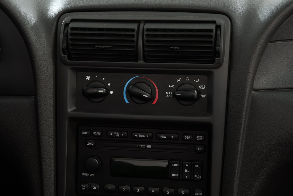 Used 2001 Ford Mustang GT RWD image 9