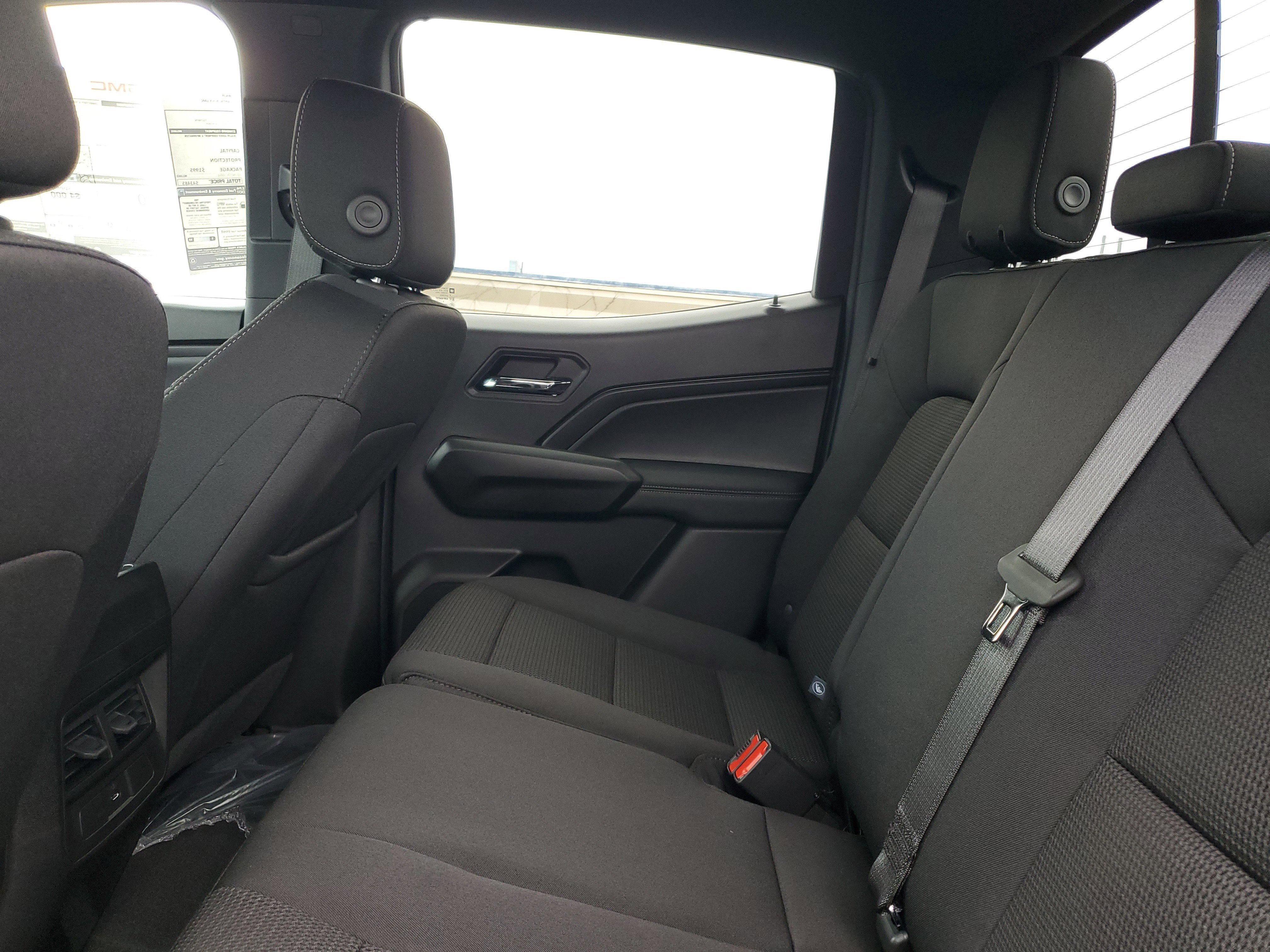 New 2026 GMC Canyon Elevation image 11