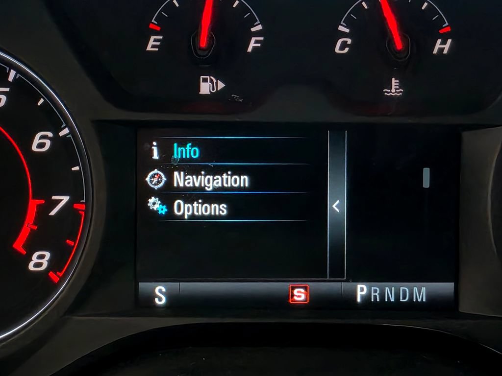 Used 2017 Chevrolet Camaro LT RWD image 27