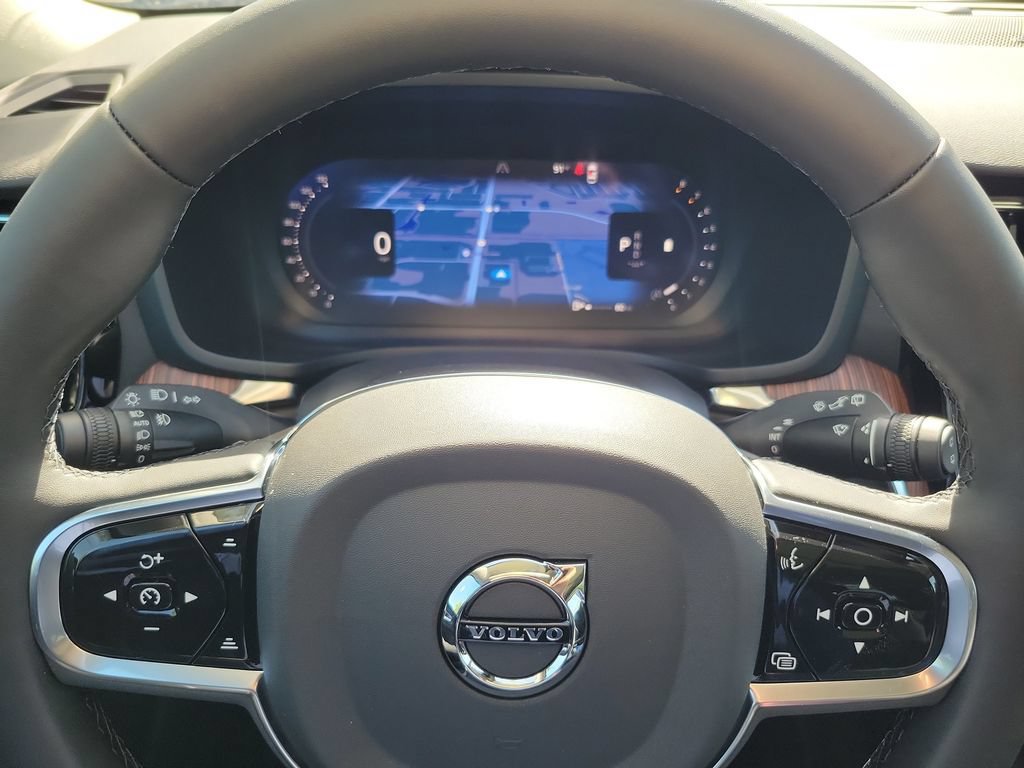 New 2026 Volvo V60 B5 Cross Country Plus w/ Protection Package Premier AWD/4WD image 7