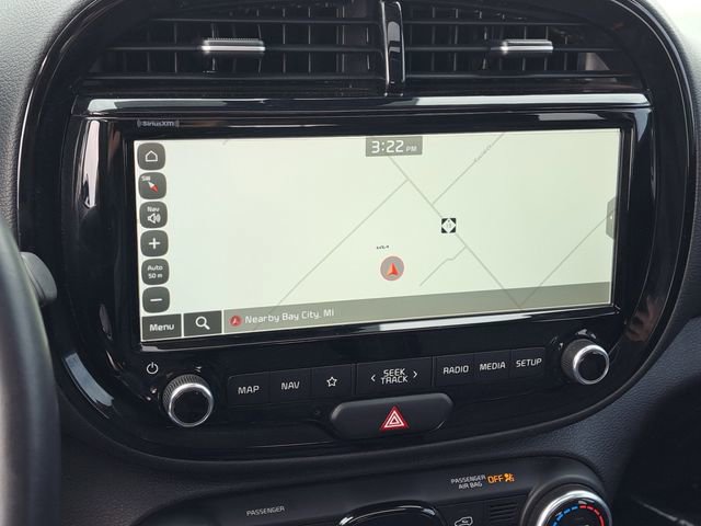 Used 2022 Kia Soul EX image 16