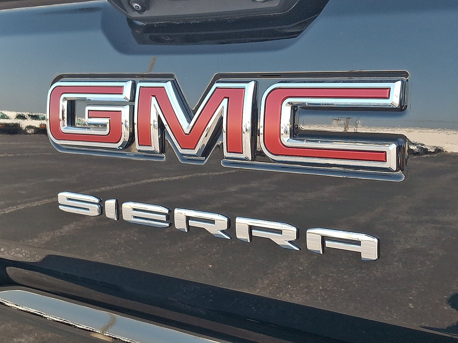 Used 2024 GMC Sierra 1500 Pro w/ Graphite Edition AWD/4WD image 30