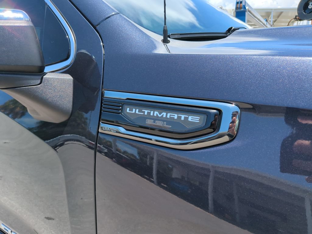 Used 2022 GMC Sierra 1500 Denali Ultimate AWD/4WD image 11