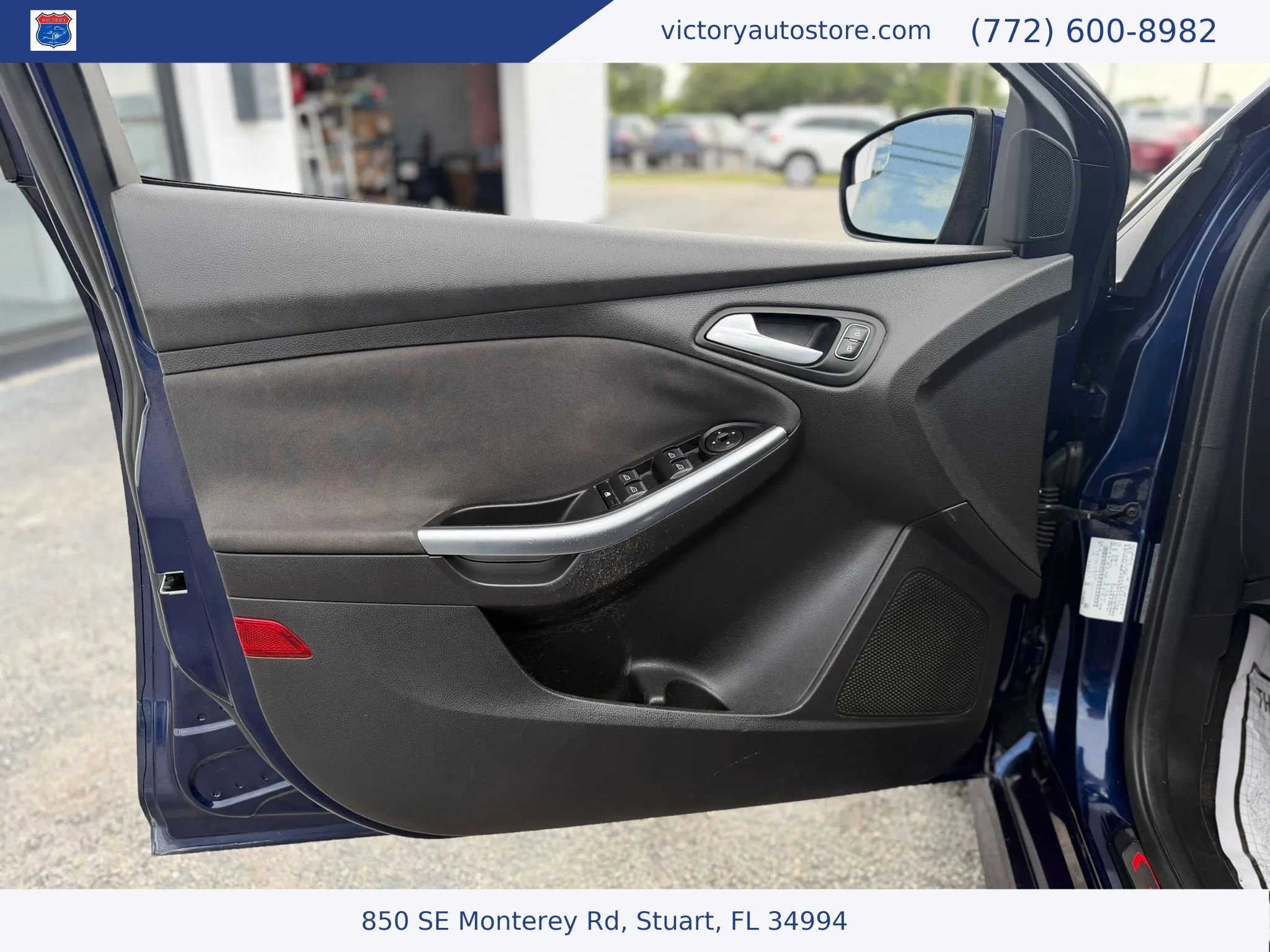 Used 2017 Ford Focus ST FWD image 18