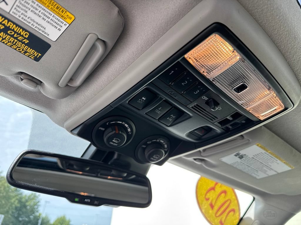 Used 2023 Toyota 4Runner TRD Off-Road Premium w/ Moonroof Package AWD/4WD image 30