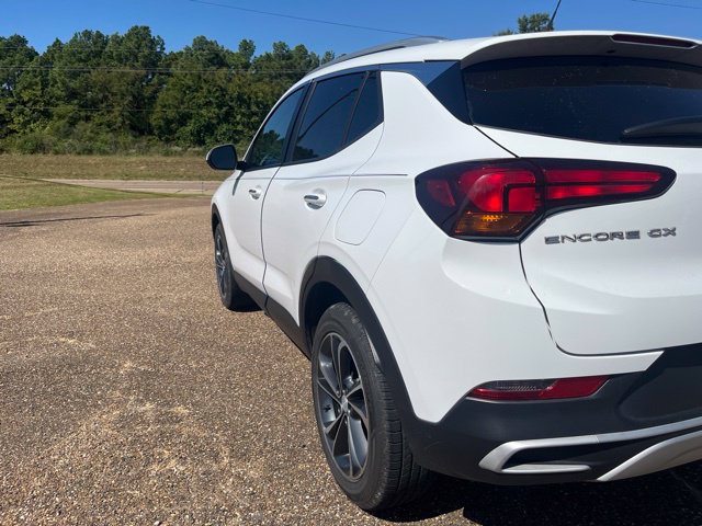Used 2021 Buick Encore GX Select FWD image 3