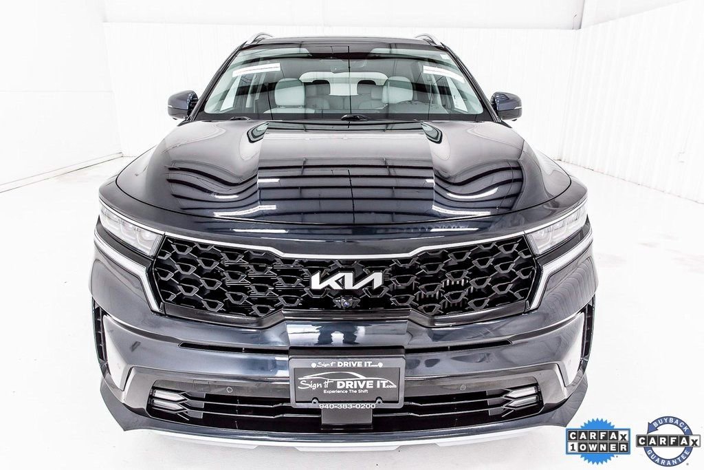 Used 2022 Kia Sorento SX Prestige w/ Panoramic Sunroof Package image 9