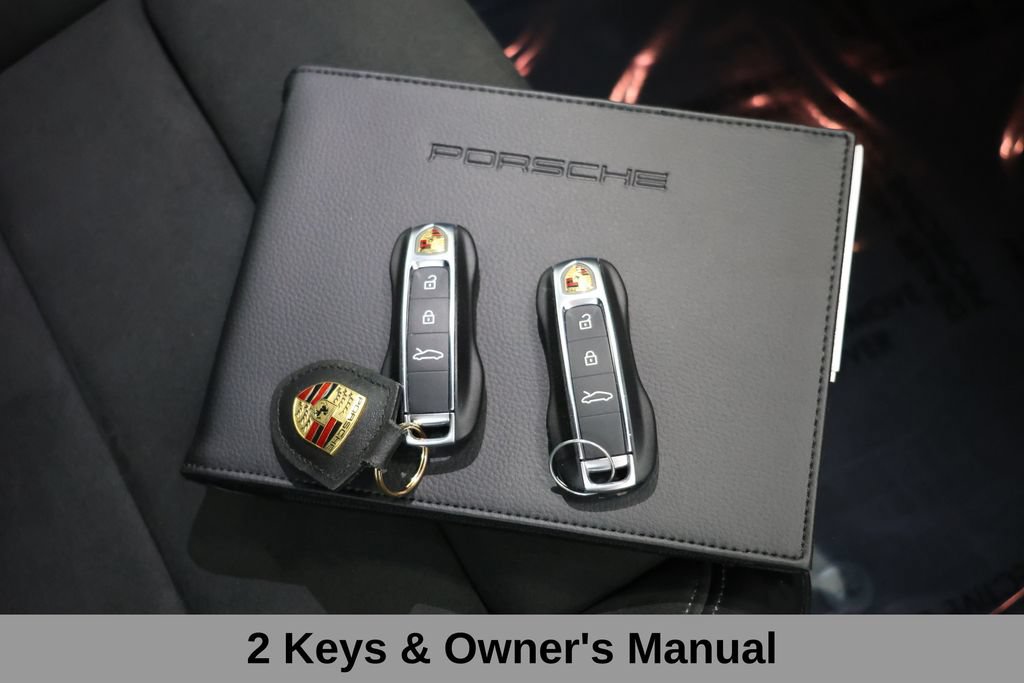 Used 2025 Porsche 911 Carrera GTS RWD image 49