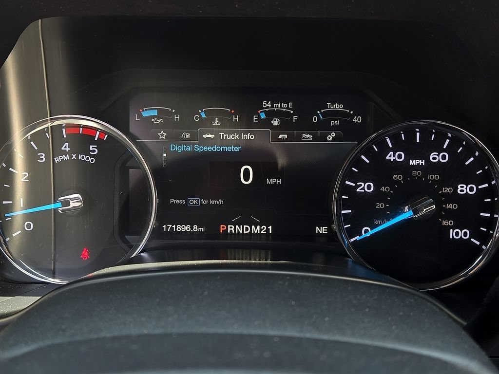 Used 2019 Ford F250 Platinum w/ Platinum Ultimate Package AWD/4WD image 18