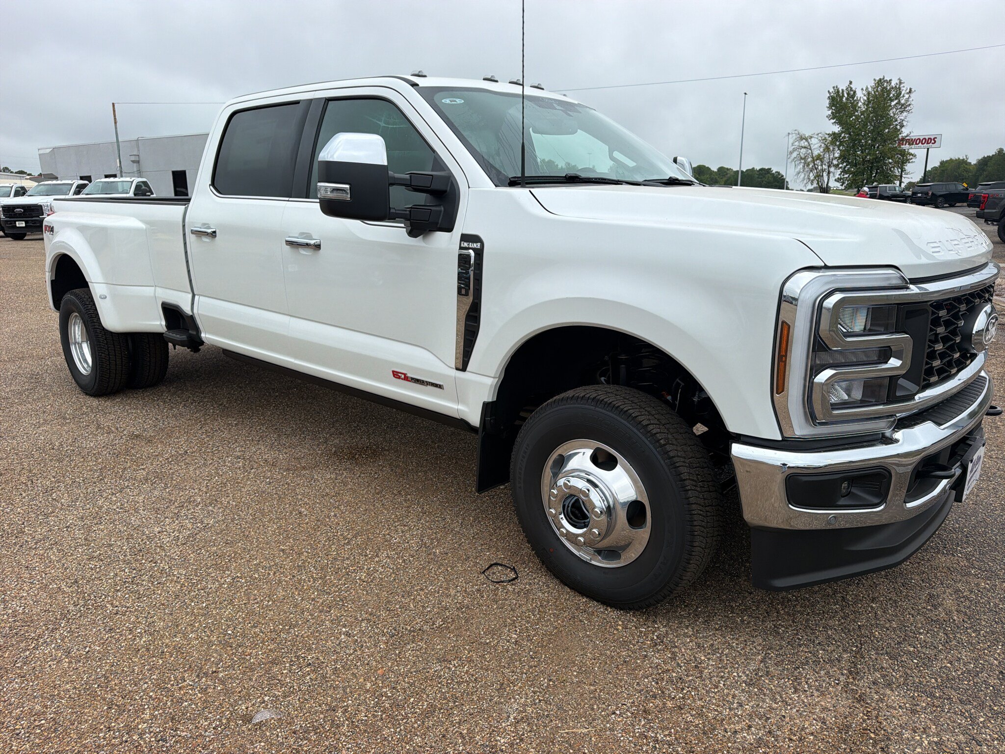 New 2027 Ford F350 King Ranch w/ Chrome Package AWD/4WD image 32