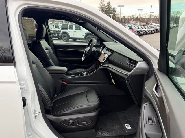 New 2026 Jeep Grand Cherokee Limited AWD/4WD image 29