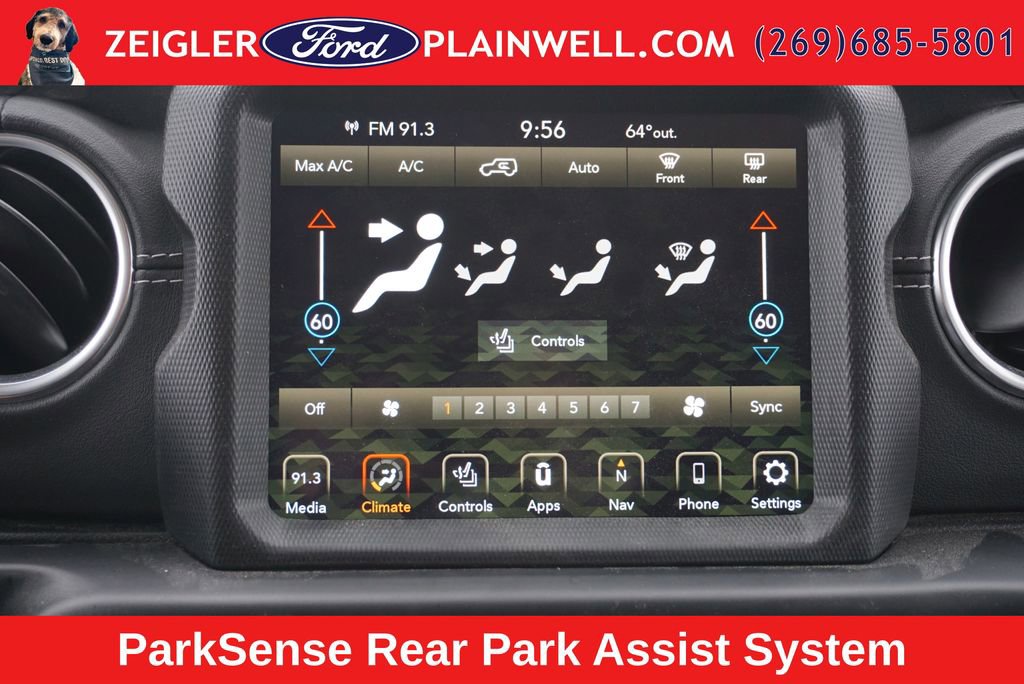 Used 2020 Jeep Wrangler Unlimited Sahara w/ Dual Top Group AWD/4WD image 17