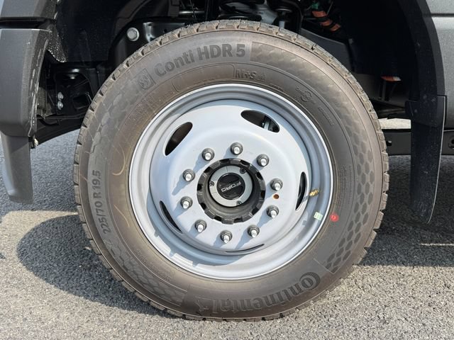 New 2026 Ford F550 4x4 Regular Cab Super Duty w/ XLT Value Package image 10