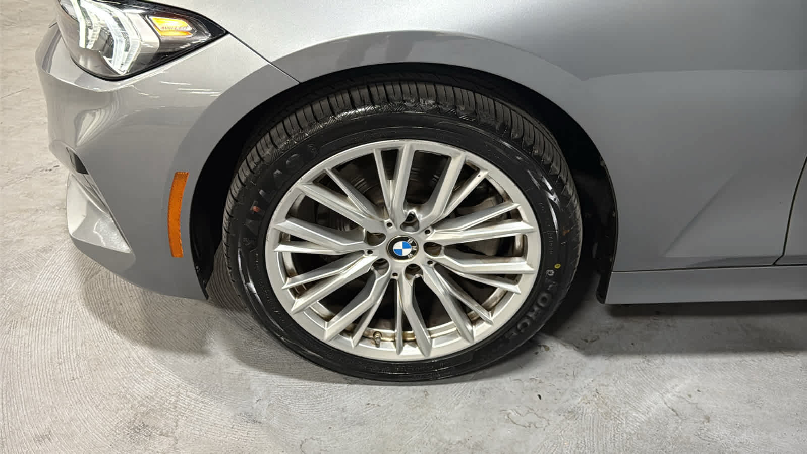 Used 2024 BMW 330i xDrive Sedan w/ Convenience Package AWD/4WD image 8