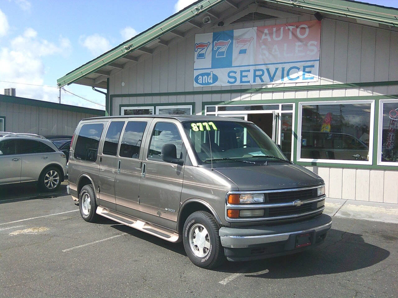 Used 2000 Chevrolet Express 1500