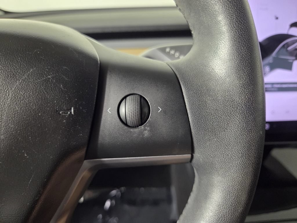 Used 2020 Tesla Model 3 Long Range AWD/4WD image 14
