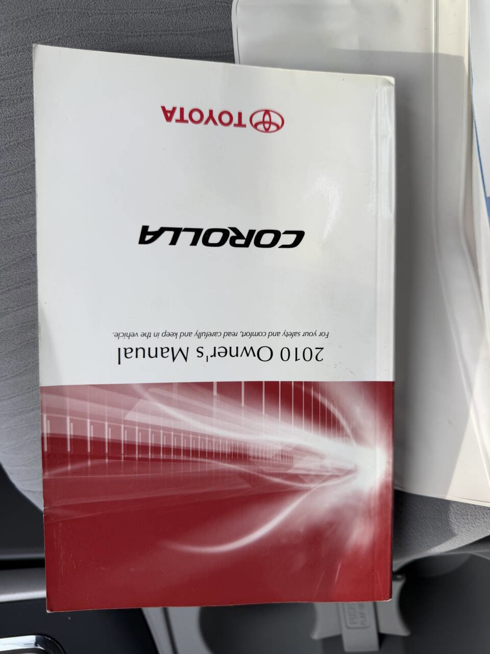 Used 2010 Toyota Corolla LE image 21