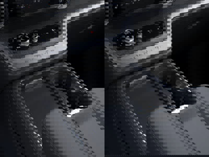 New 2025 Ford Expedition Max Platinum w/ Stealth Appearance Package image 15