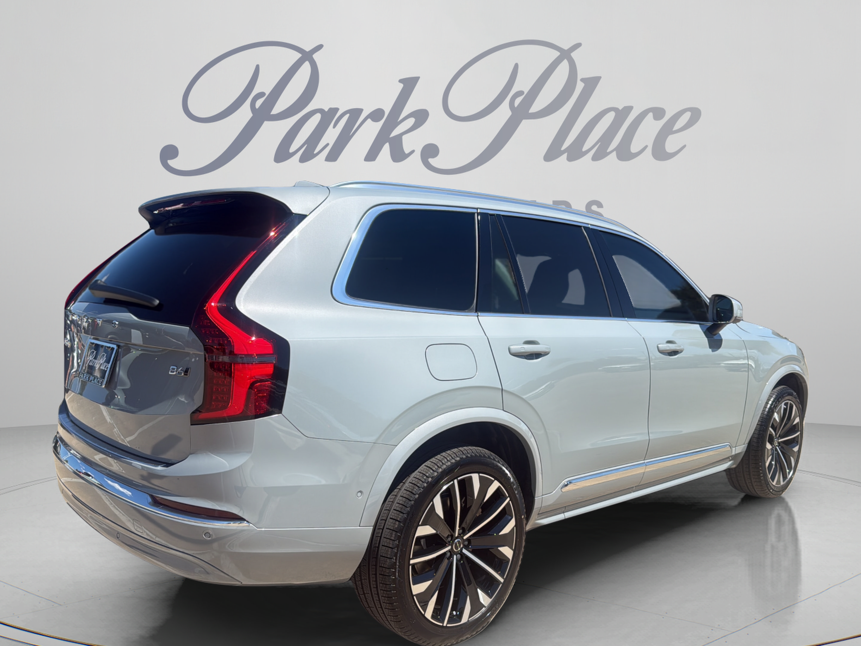 New 2027 Volvo XC90 B6 Ultra AWD/4WD image 6