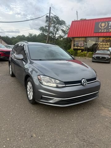 Used 2019 Volkswagen Golf SE FWD image 3