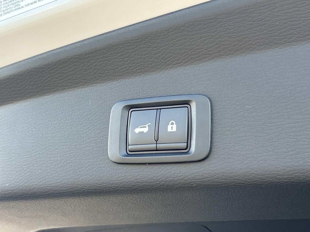 New 2026 Mitsubishi Outlander SE AWD/4WD image 12