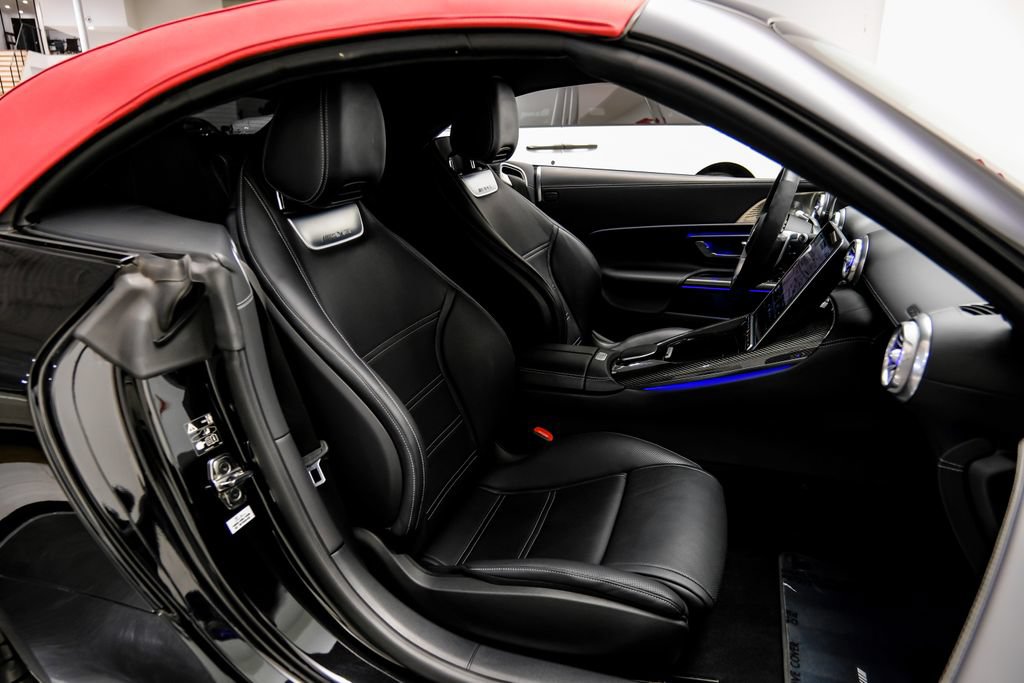 Used 2023 Mercedes-Benz SL 63 AMG 4MATIC image 41