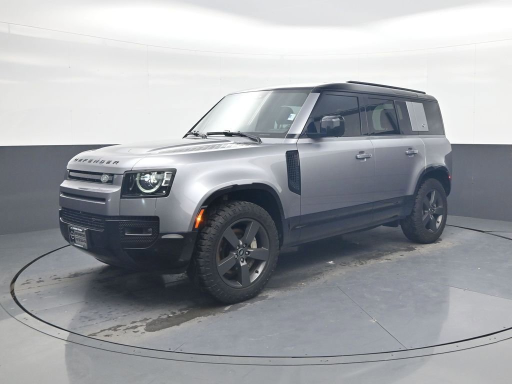Used 2022 Land Rover Defender 110 X-Dynamic SE image 4