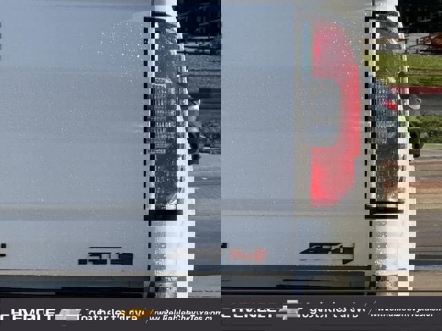 Used 2022 GMC Canyon AT4 w/ Trailering Package image 8