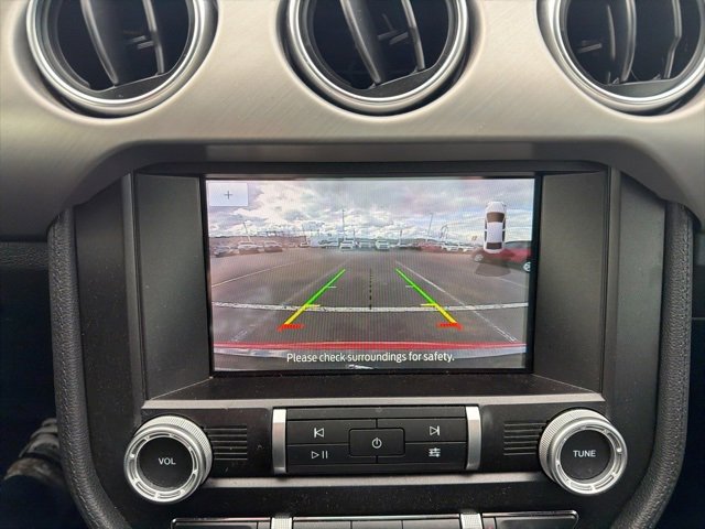 Used 2020 Ford Mustang Premium image 9