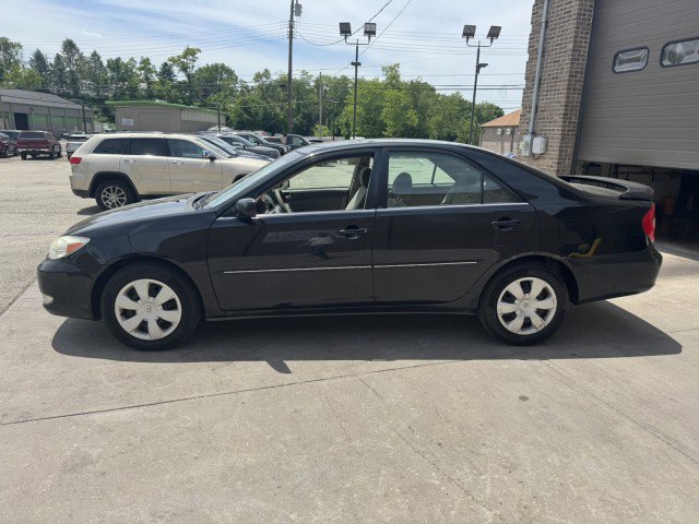 Used 2004 Toyota Camry XLE FWD image 6