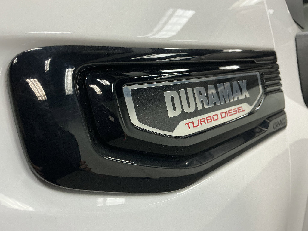 Used 2021 GMC Sierra 1500 Elevation AWD/4WD image 2