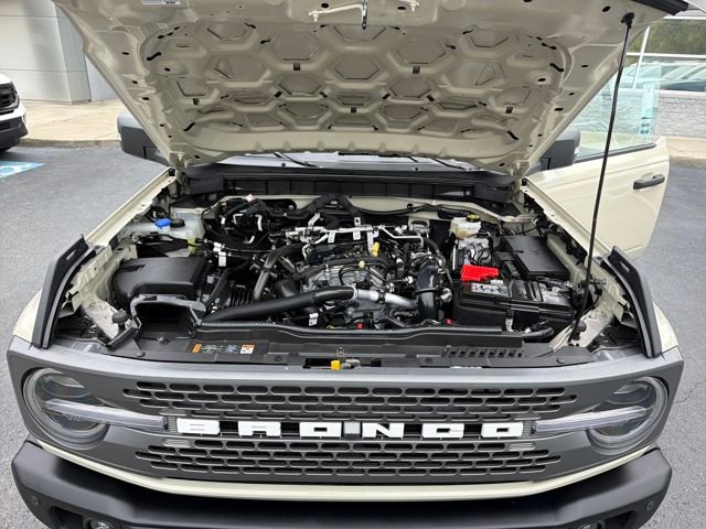 Used 2025 Ford Bronco Badlands image 26