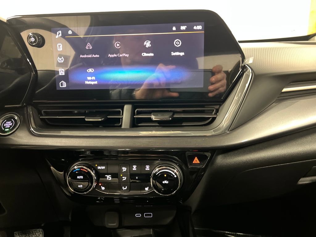 New 2026 Chevrolet Trax ACTIV w/ Sunroof Package image 22