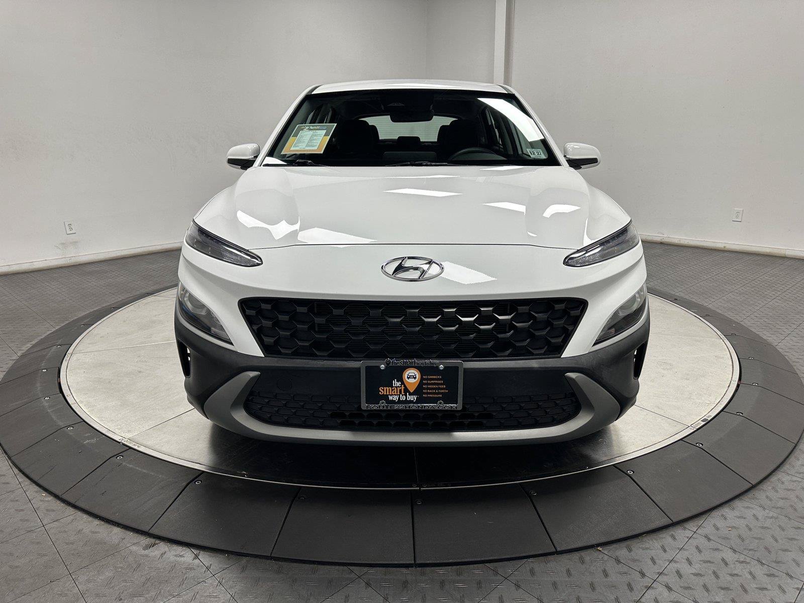 Used 2022 Hyundai Kona SE w/ Cargo Package AWD/4WD image 4